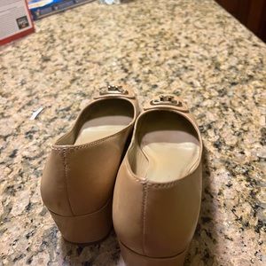 Tory Burch beige  shoes